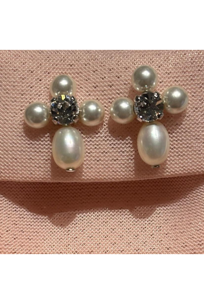 Earrings - 4 Pearl - Crystal - ERG535