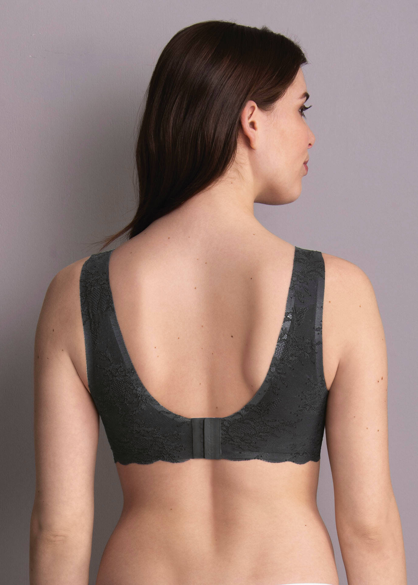 Anita Comfort Essential Non Wired Moulded Cup Bralette