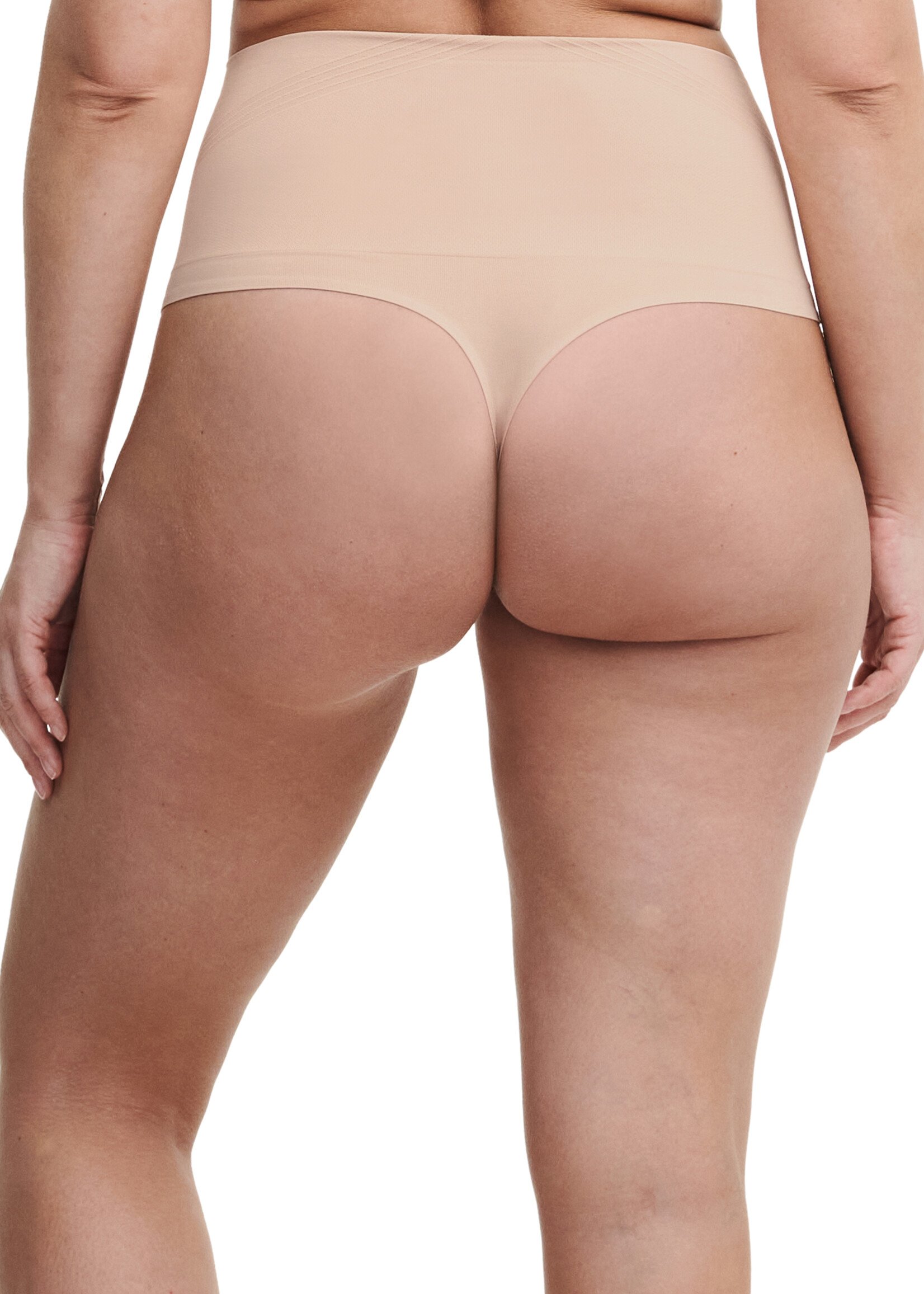 Chantelle Smooth Comfort High Thong Shapewear 10U9