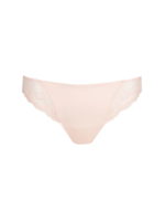 Marie Jo Cyrile Brief