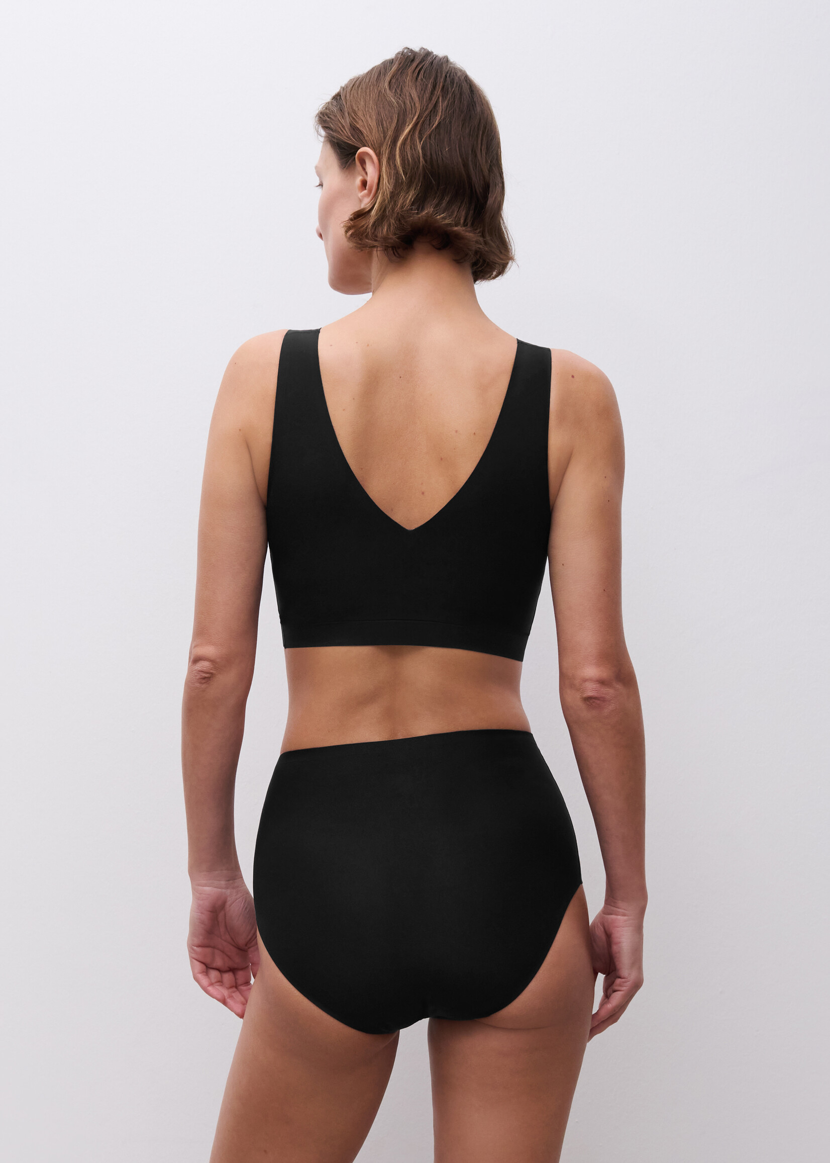 Chantelle Soft Stretch: Padded Bralette 16A1