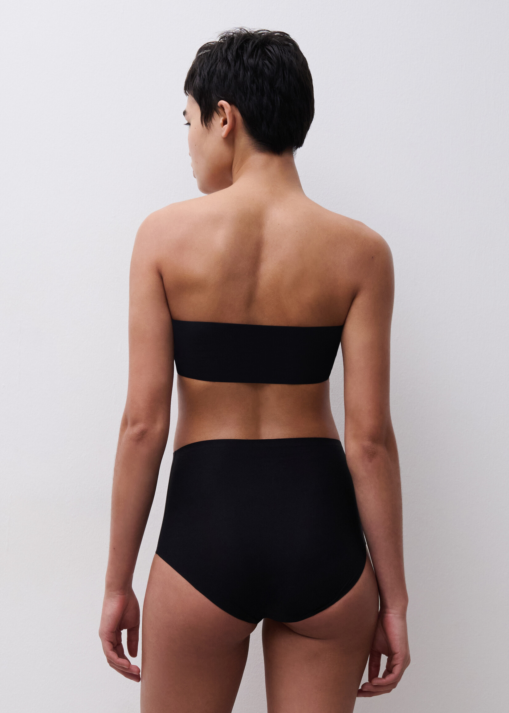 Chantelle Soft Stretch: Bandeau 16A3