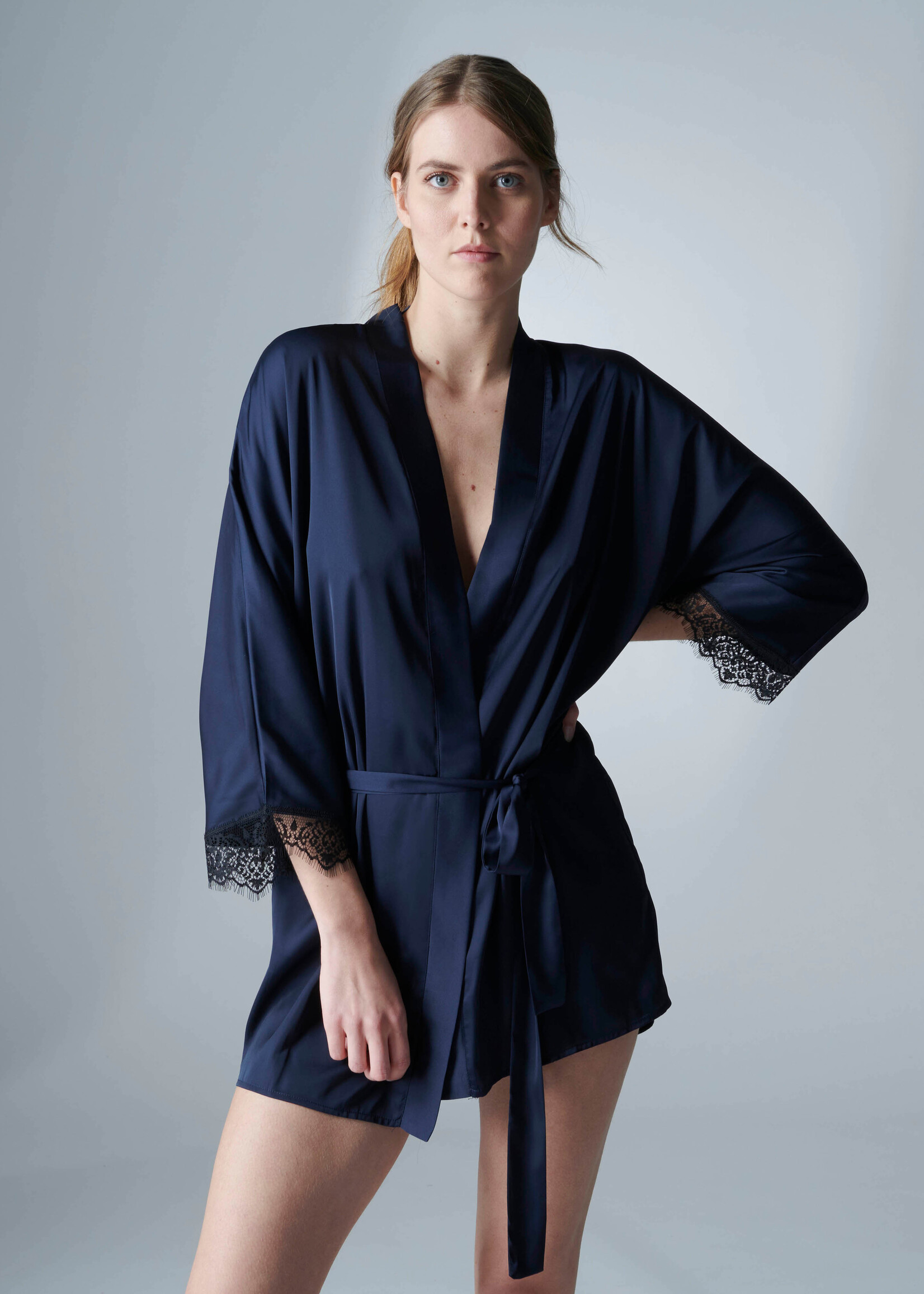 Simone Perele Satin Secrets Kimono 23H980