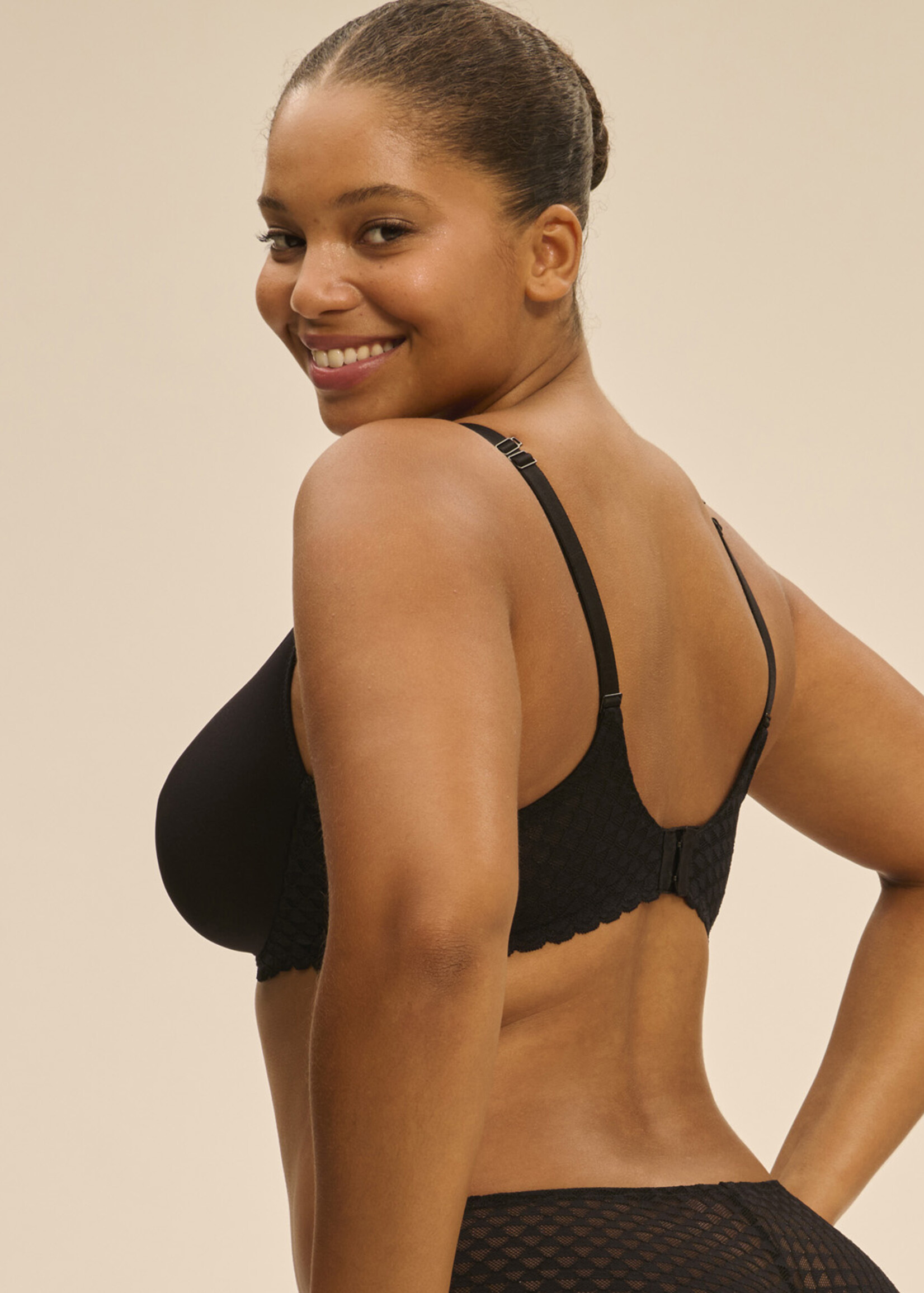 Simone Perele Subtile Plunge Spacer Bra 19Y316