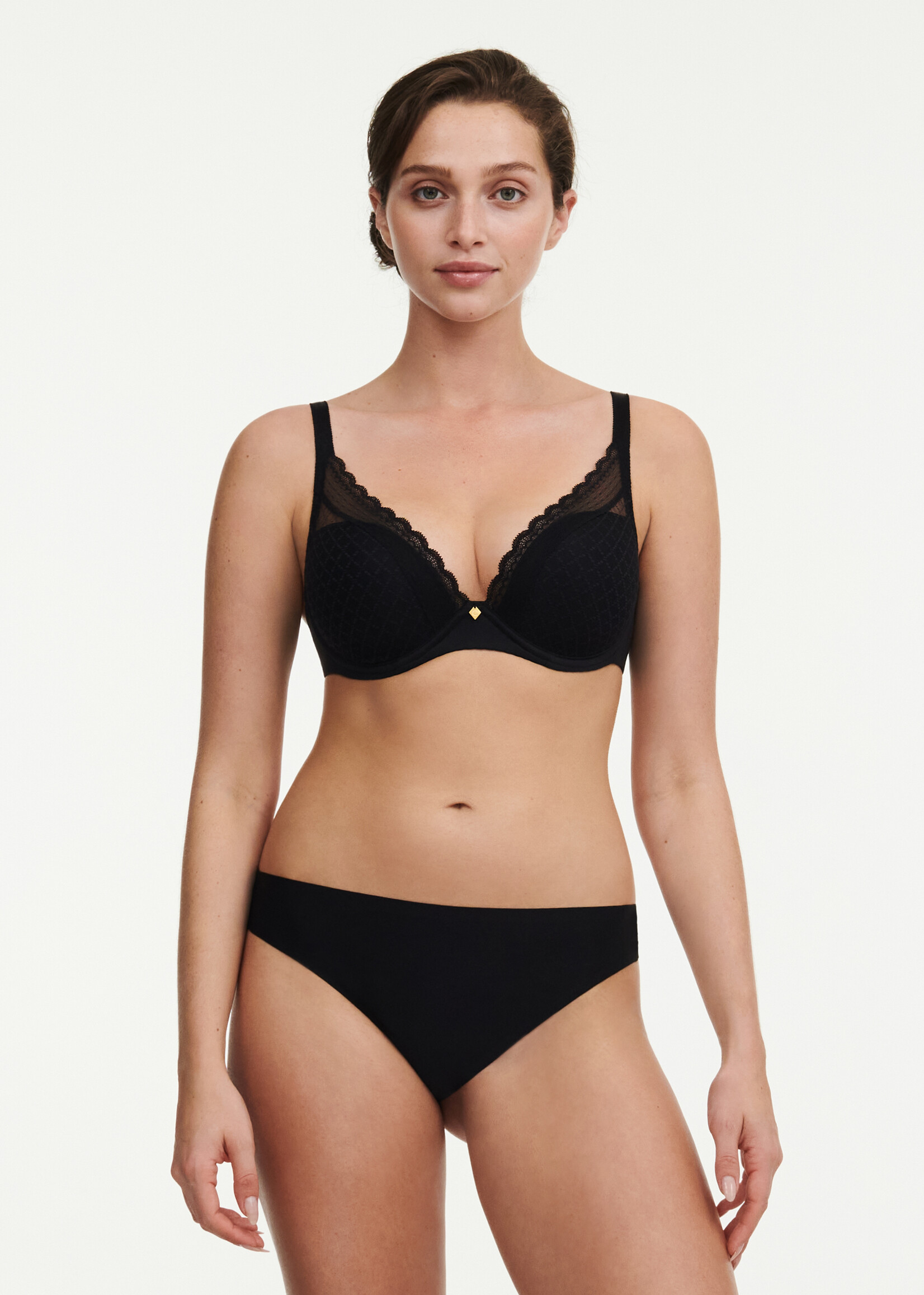 Chantelle Norah Chic Plunge Bra 16MNA