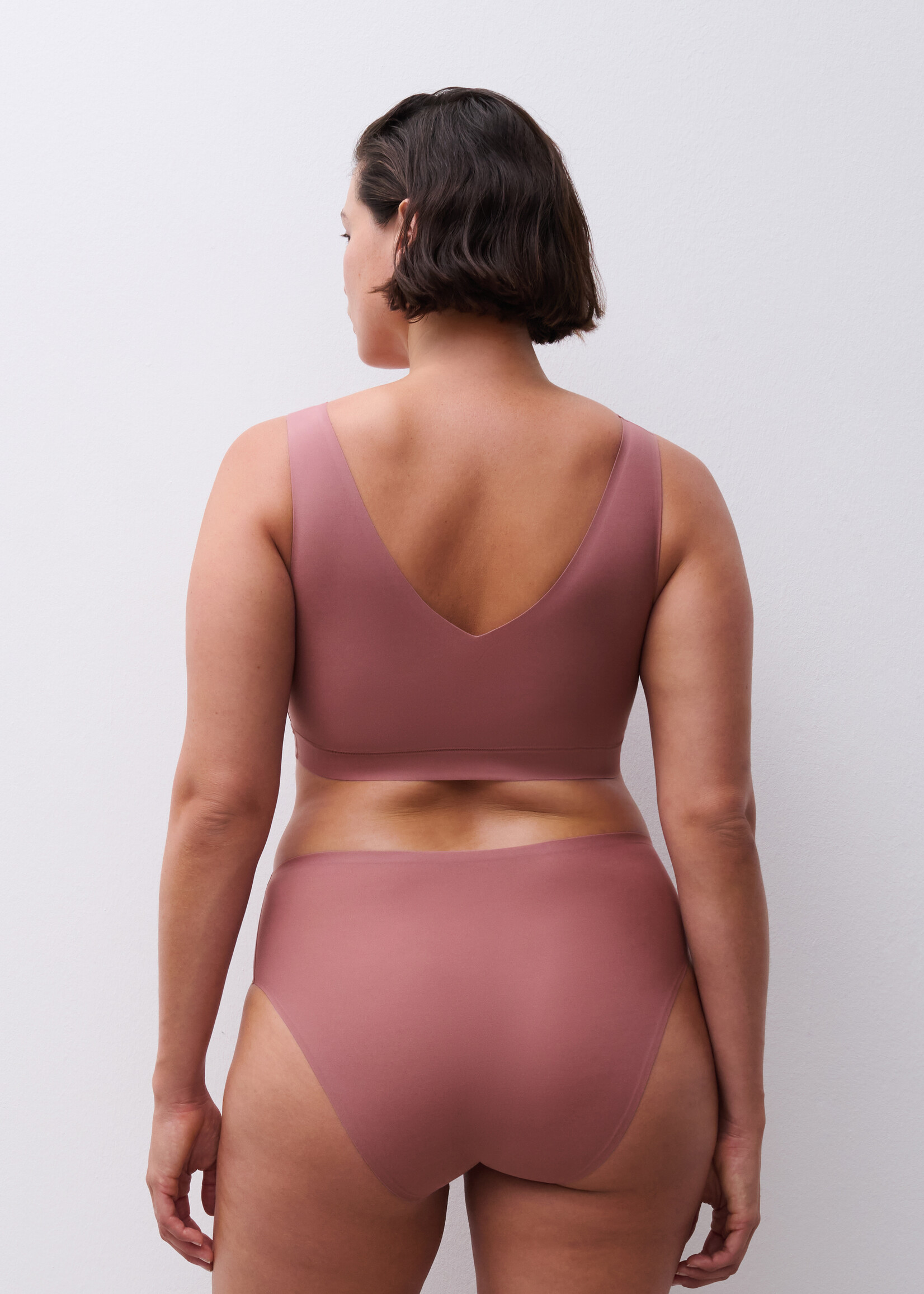 Chantelle Soft Stretch: Fashion High Cut French Brief 1067