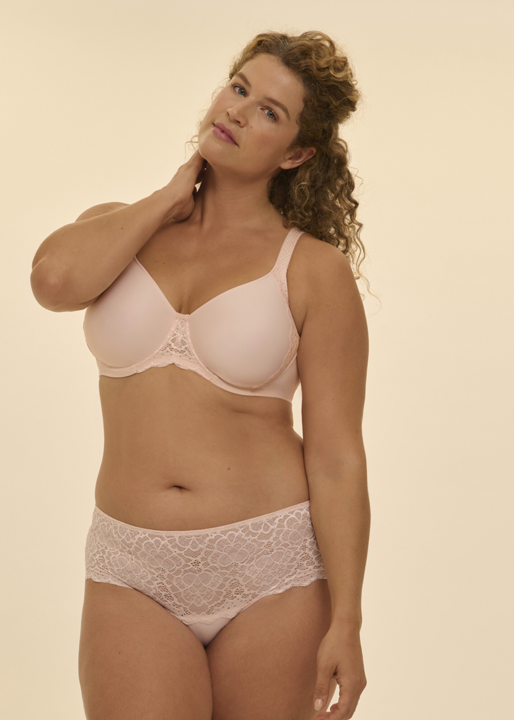 Simone Perele Caresse Fashion Plunge Bra 12A316