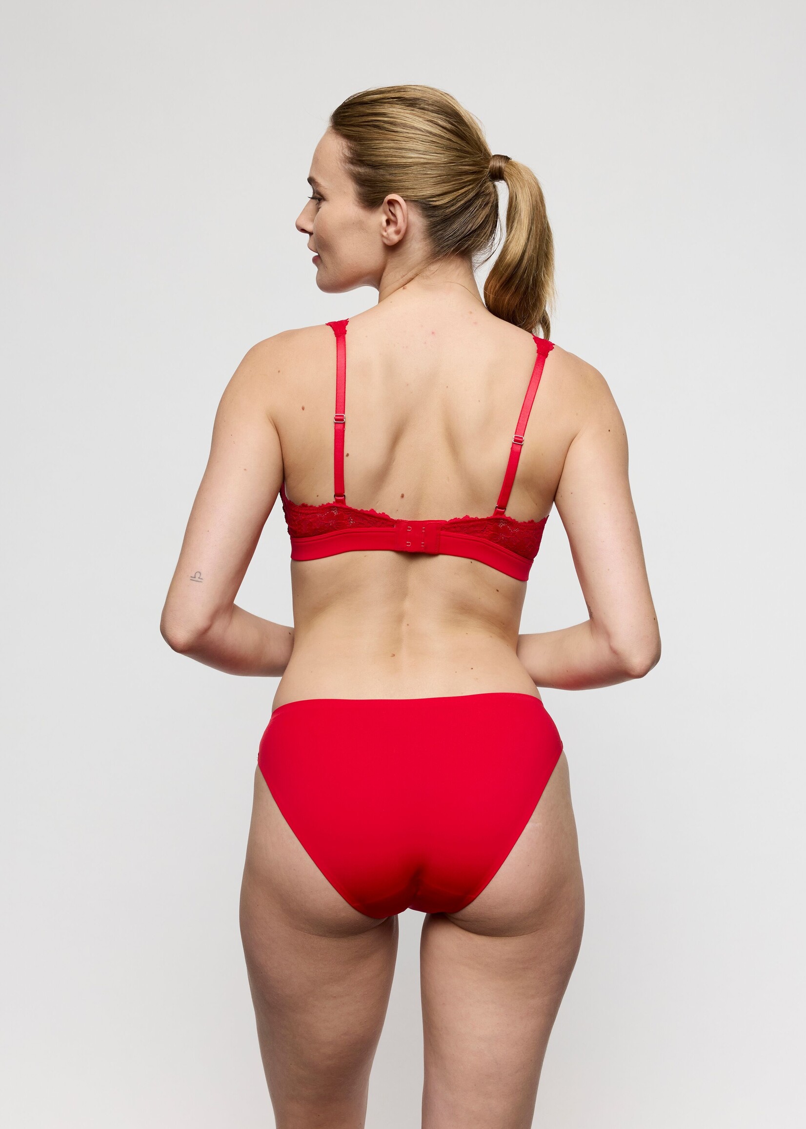 Marie Jo Soft Studio Brief 0503040