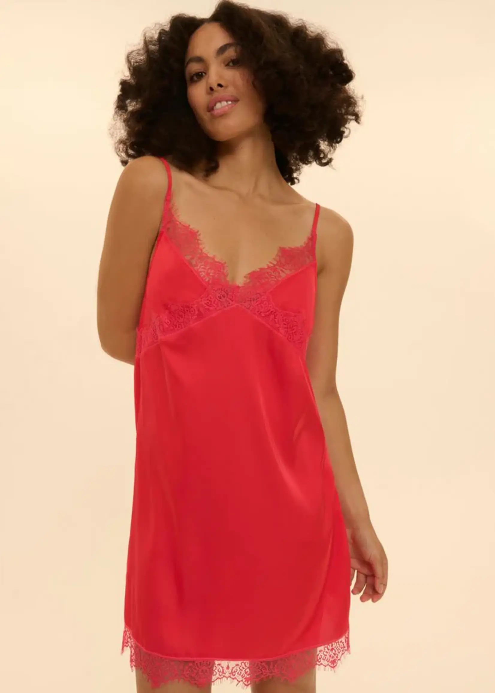 Simone Perele Satin Secrets Fashion Chemise 23H940