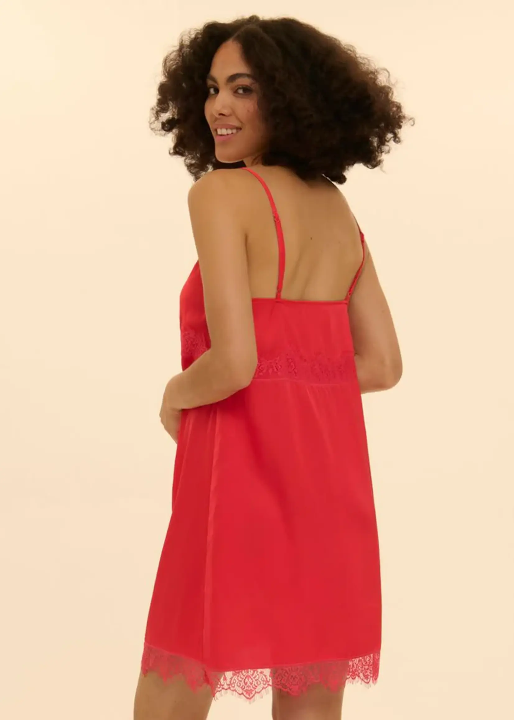 Simone Perele Satin Secrets Fashion Chemise 23H940