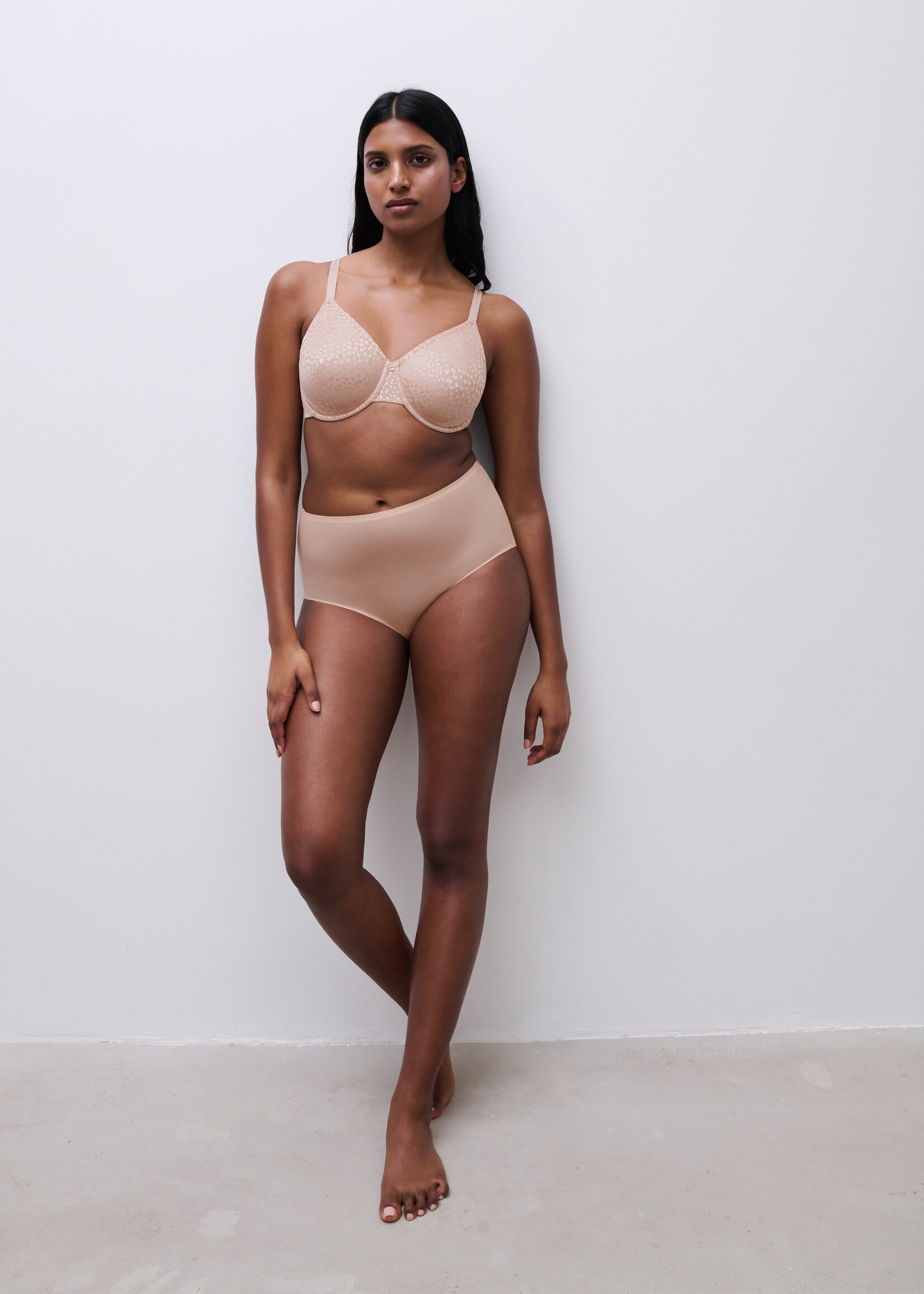 Chantelle Magique Seamless Full Cup Bra 19UM1