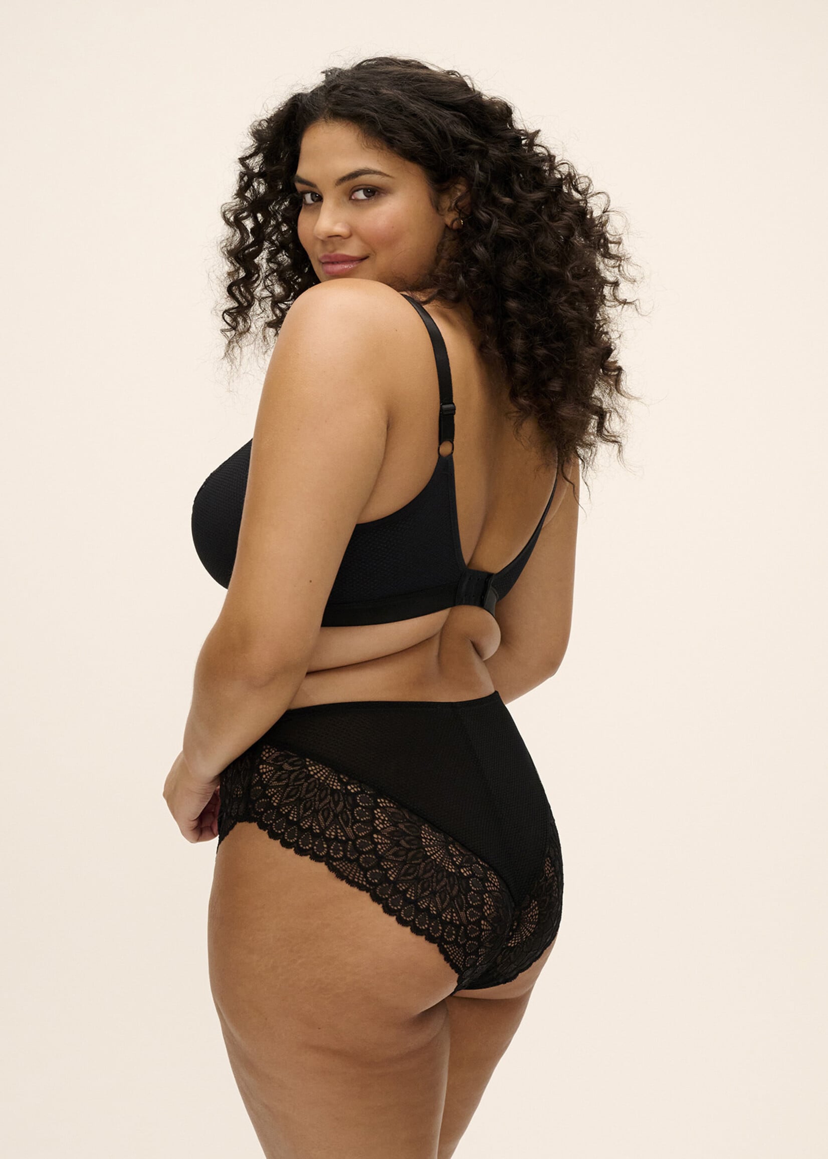 Elomi Tiernie Bralette (G-J Cups) EL303317