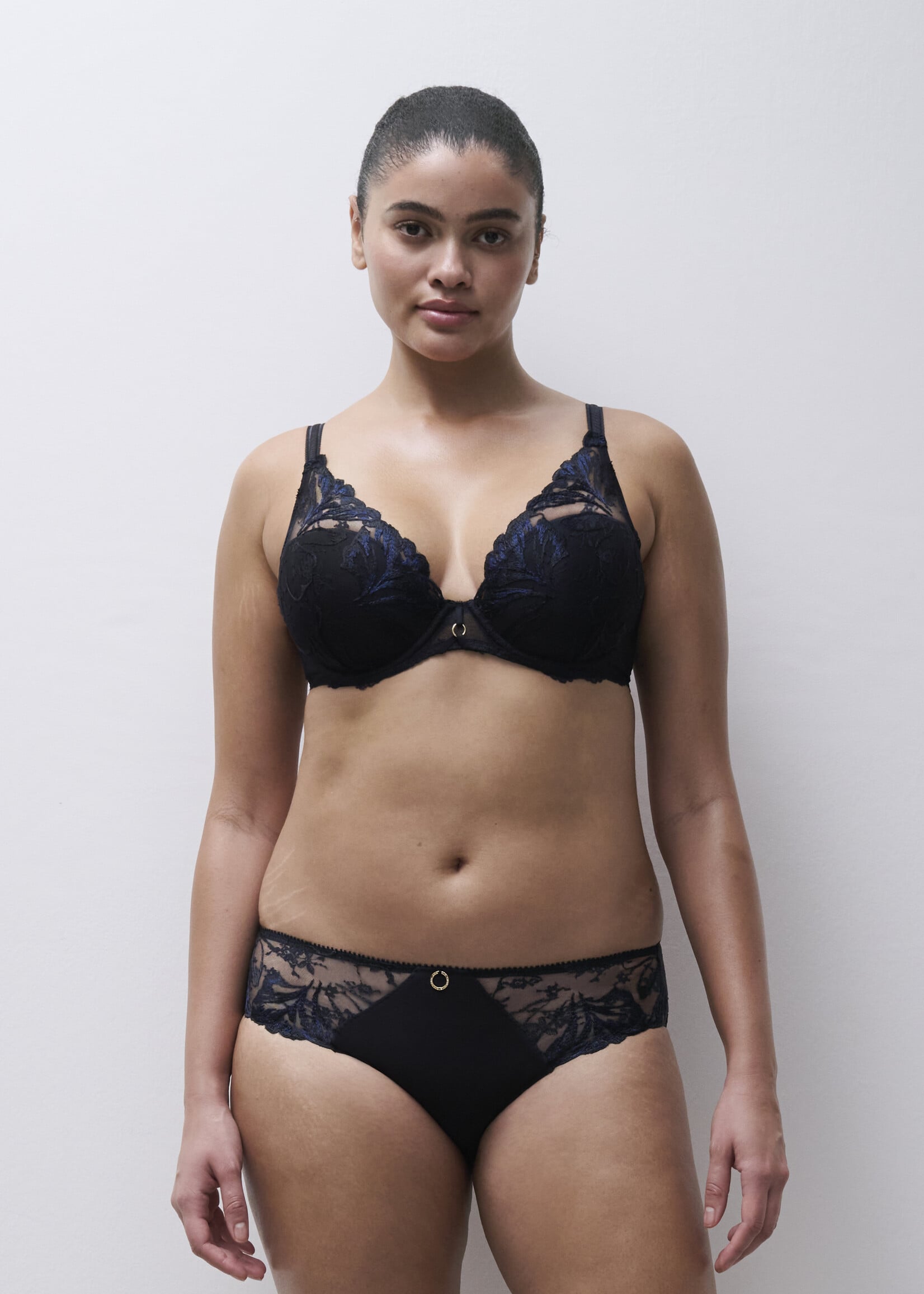 Chantelle Illusion Lace Plunge Bra 1B4NA