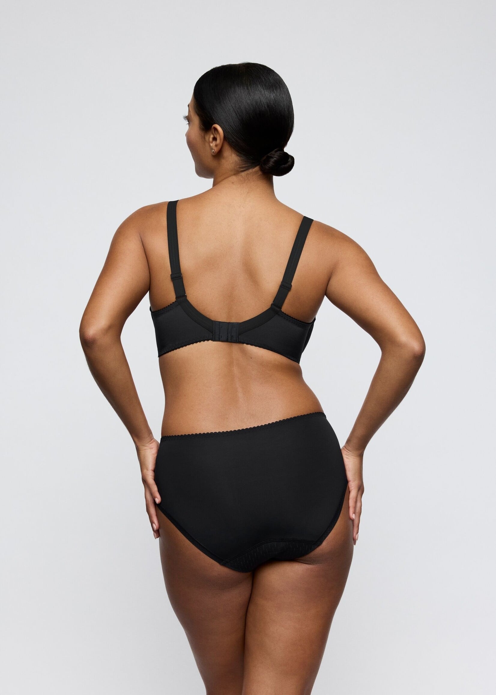 Prima Donna Deauville Fashion Full Cup Bra 0161810/11