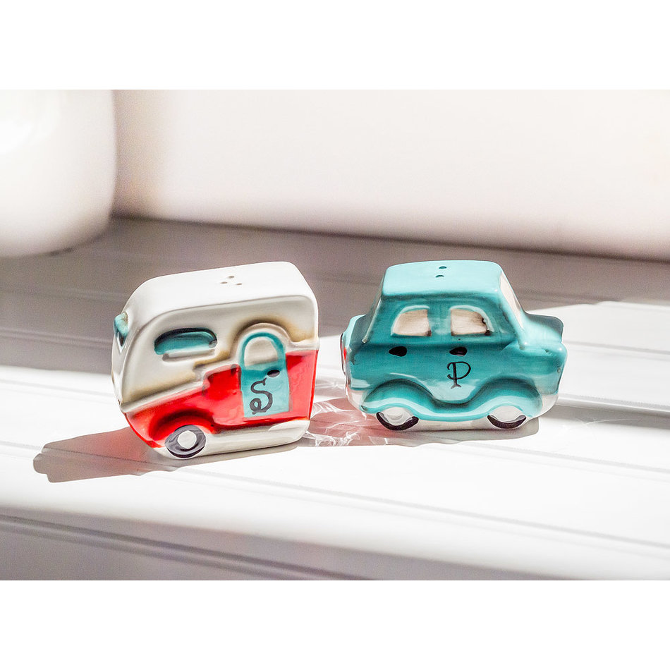 Abbott Car and Camper Salt & Pepper