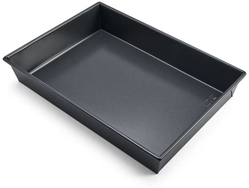 https://cdn.shoplightspeed.com/shops/635273/files/24457327/chicago-metallic-chicago-metallic-bake-roast-pan-9.jpg