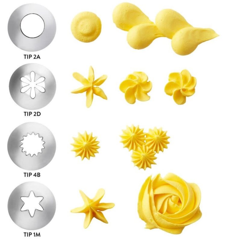 Wilton Wilton Cupcake Decorating Set, set of 12