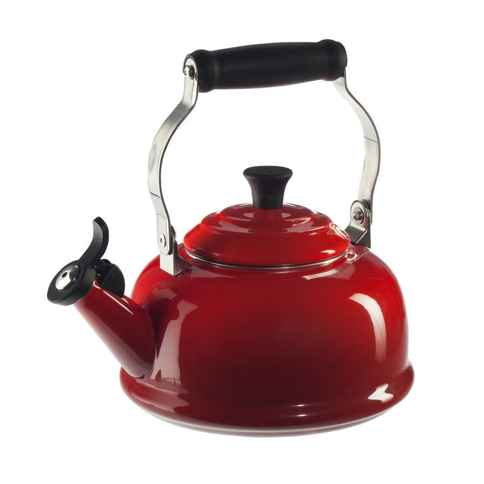 Le Creuset Le Creuset Classic Whistling Kettle Cherry