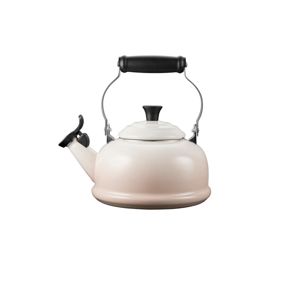 Le Creuset Le Creuset Classic Whistling Kettle Meringue