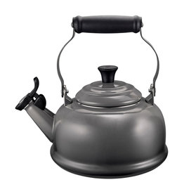 Le Creuset Le Creuset Classic Whistling Kettle Oyster