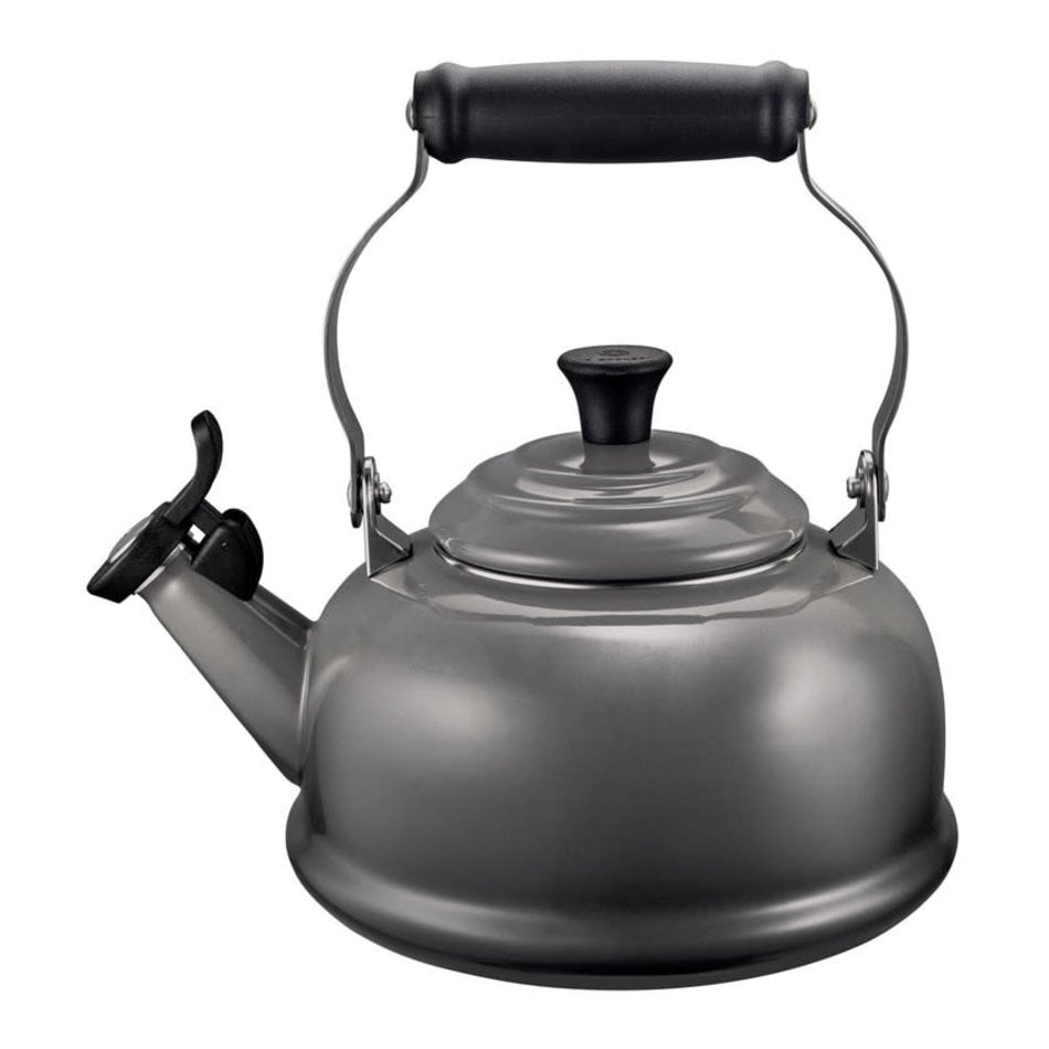 Le Creuset Le Creuset Classic Whistling Kettle Oyster