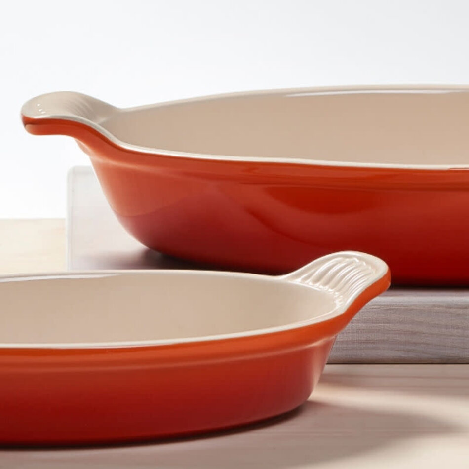 Le Creuset Oval Stoneware Au Gratin Dish, Artichaut