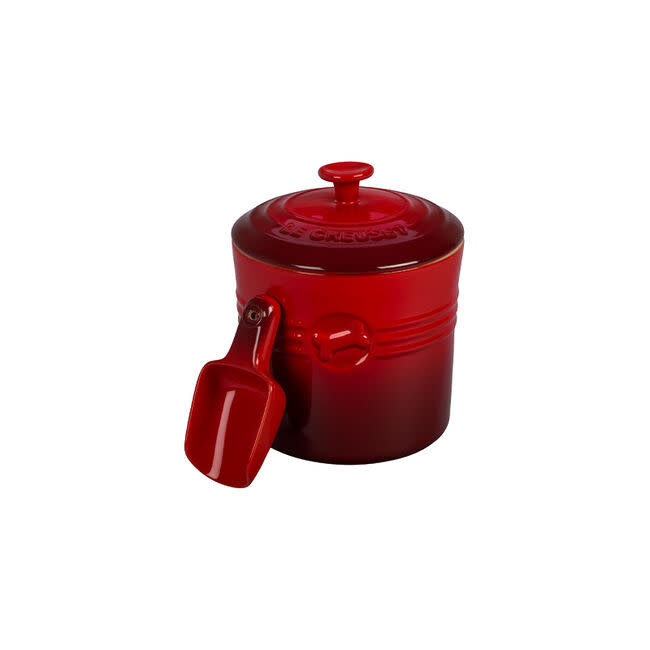 Dog food container with scoop hotsell