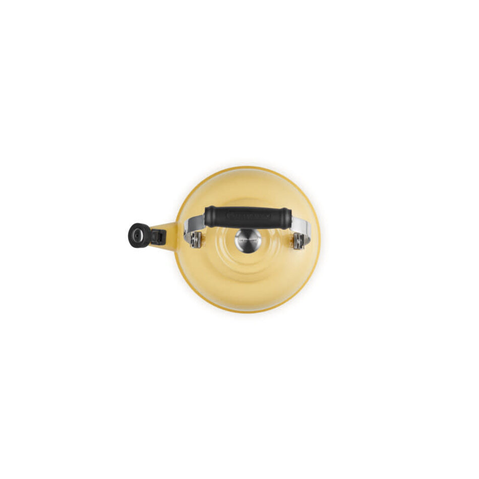 Le Creuset Le Creuset Classic Whistling Kettle Camomille