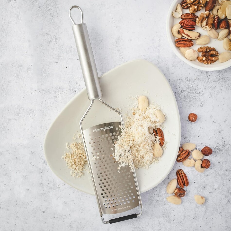 Microplane Microplane Professional Series Stainless Coarse Grater