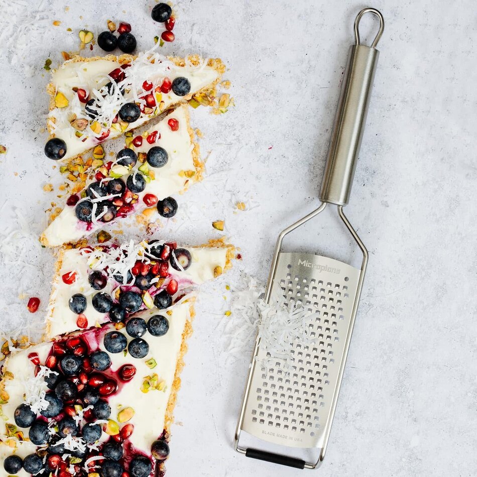 Microplane Microplane Professional Series Stainless Coarse Grater