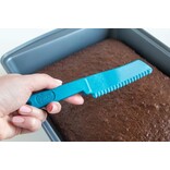 Bakeware Buddy Knife