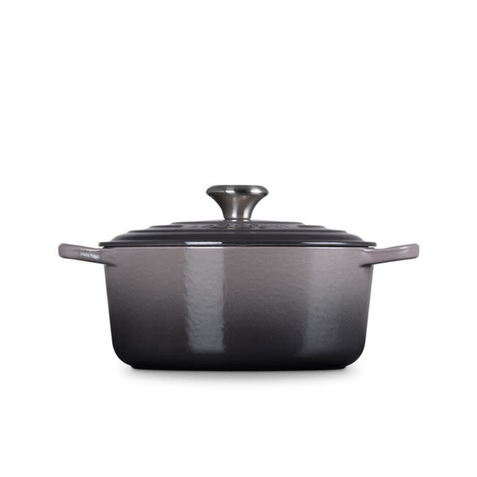 Le Creuset Le Creuset 4.2L/24cm Round French Oven Oyster