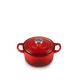 Le Creuset Le Creuset 2.4L/20cm Round French Oven Cerise Le Creuset Le Creuset 2.4L/20cm Round French Oven Cerise