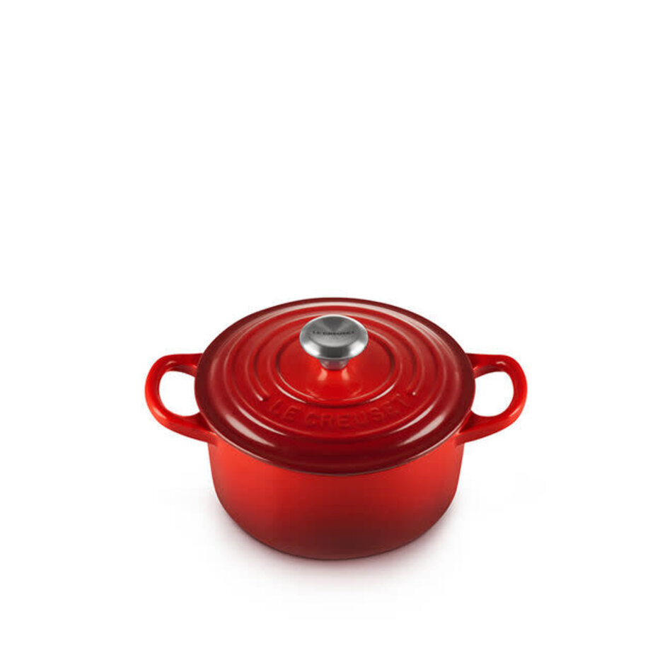 Le Creuset Le Creuset 2.4L/20cm Round French Oven Cerise