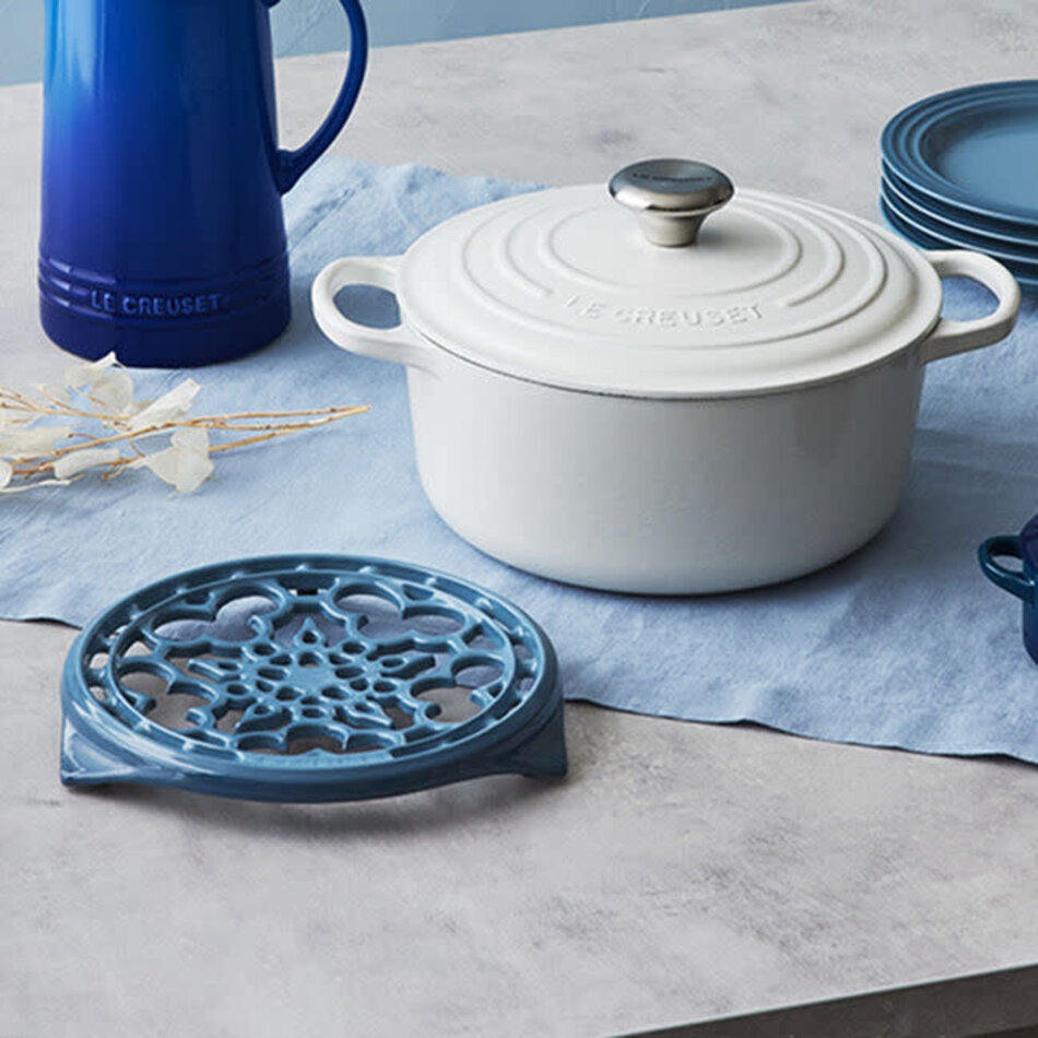 Le Creuset Le Creuset Deluxe Round Trivet, Meringue