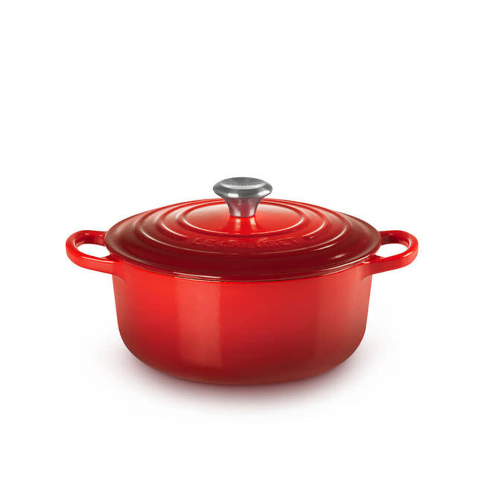 Le Creuset Le Creuset 3.3L/22cm Round French Oven Cerise