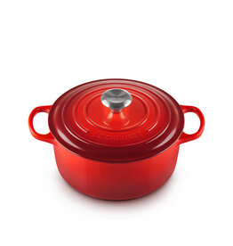 Le Creuset Le Creuset 4.2L/24cm Round French Oven Cerise