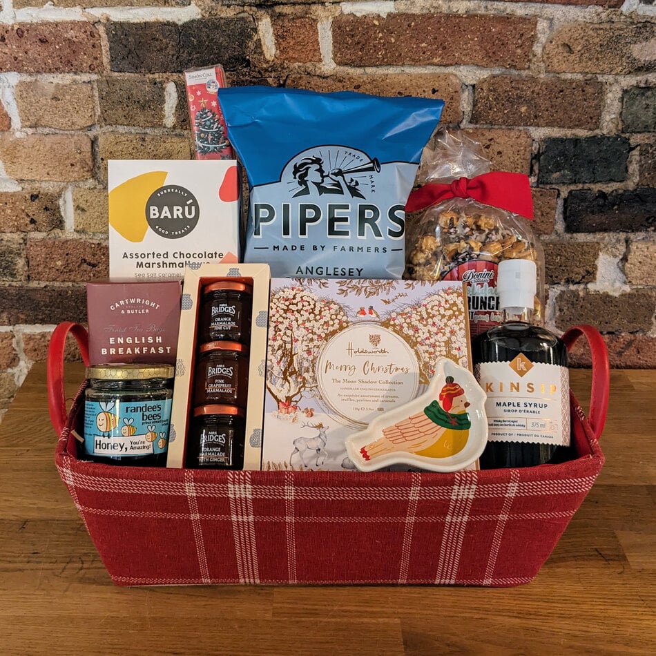 Holiday Indulgence Gift Basket 2025