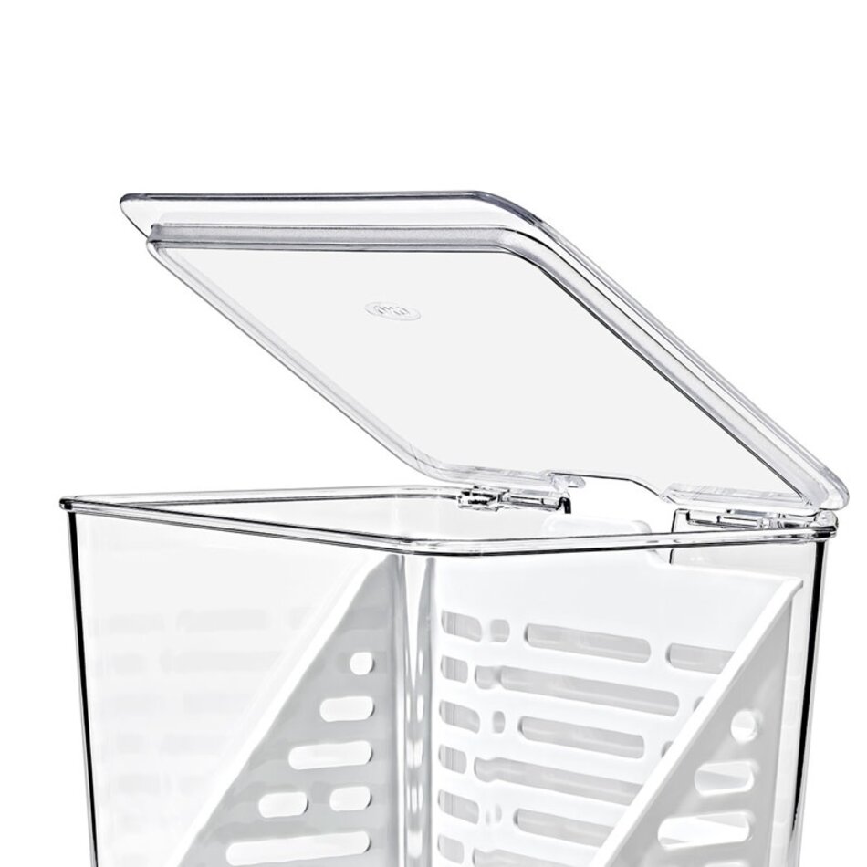 OXO Produce Saver / Herb Keeper