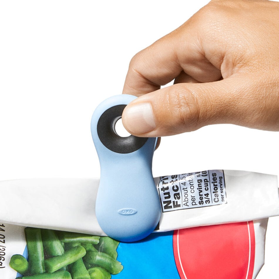 OXO Good Grips Set of 4 Multi-Purpose Magnetic Clips