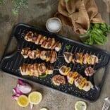 Victoria Reversible Cast Iron Griddle - 47 x 25 cm