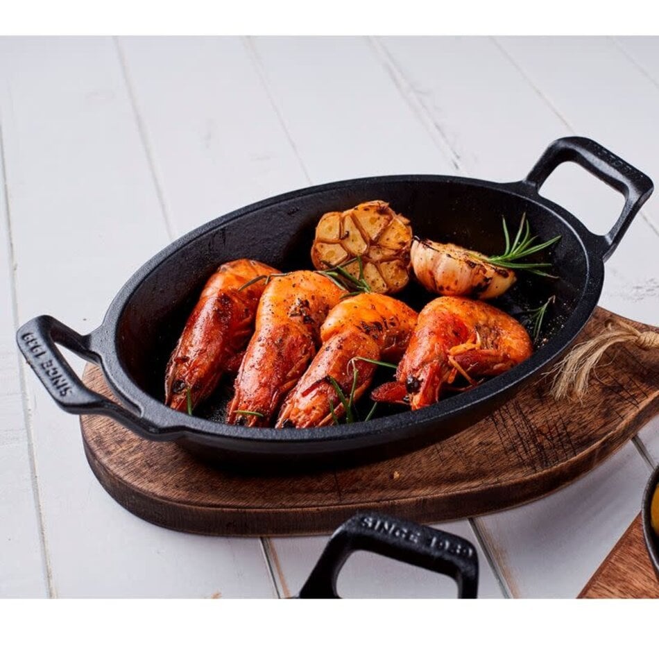 Victoria Cast Iron Mini Oval Baker