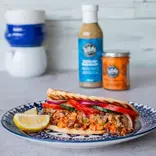 Wildly Delicious Wildly Delicious Roasted Red Pepper & Feta, 200g