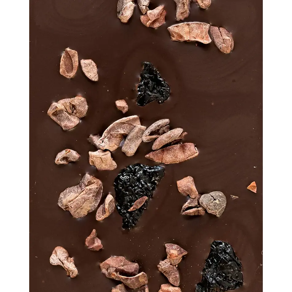 Dakama Dakama Black Forest Crunch Cherry and Cocoa Nib