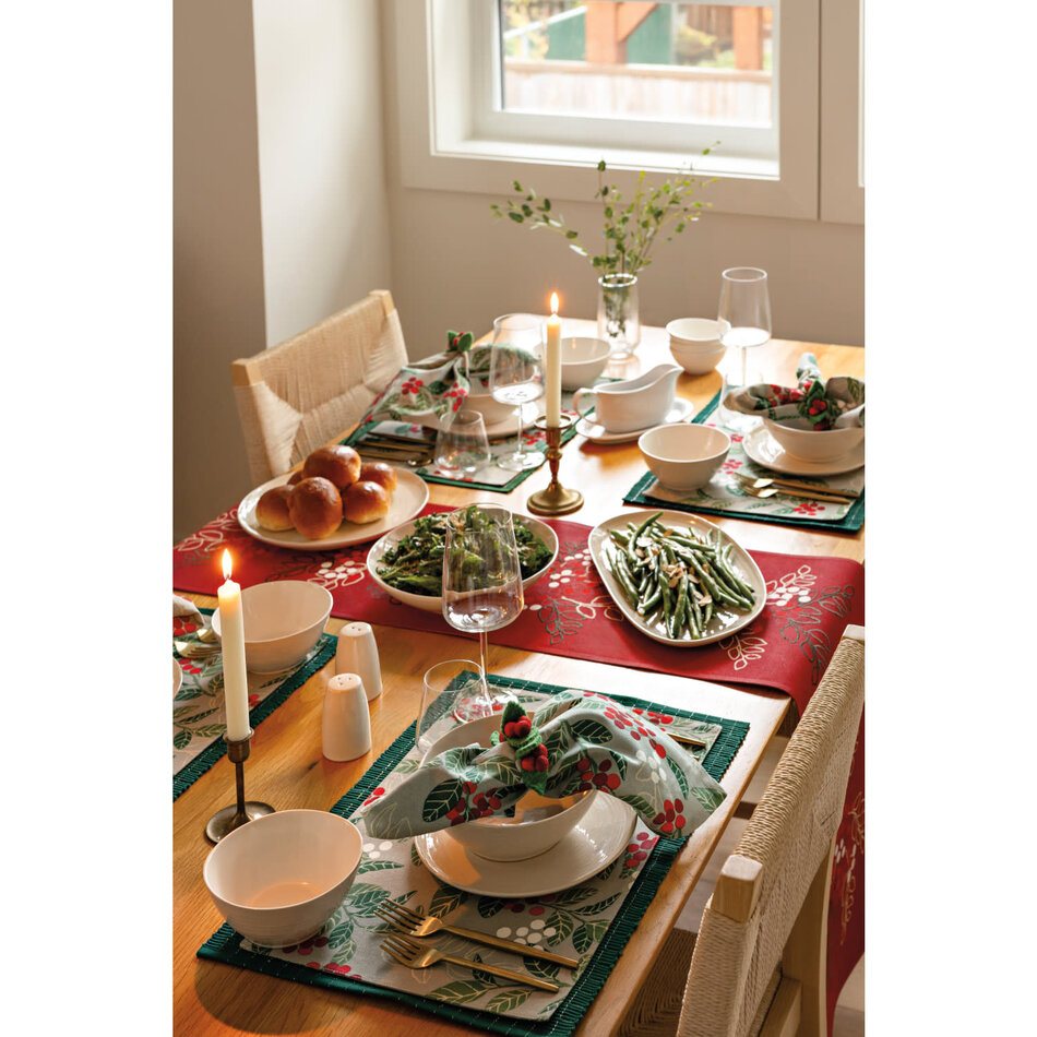 Merry Berry Christmas Table Runner