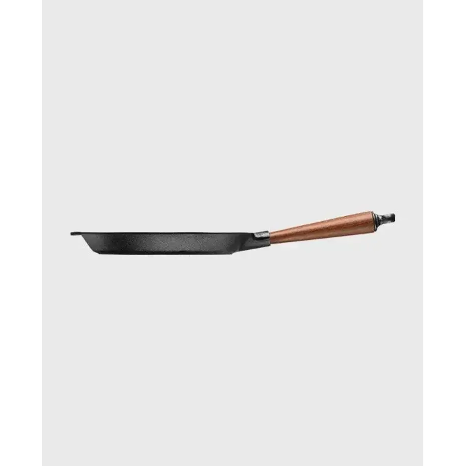 Skeppshult Skillet 26cm/10" with Walnut Handle
