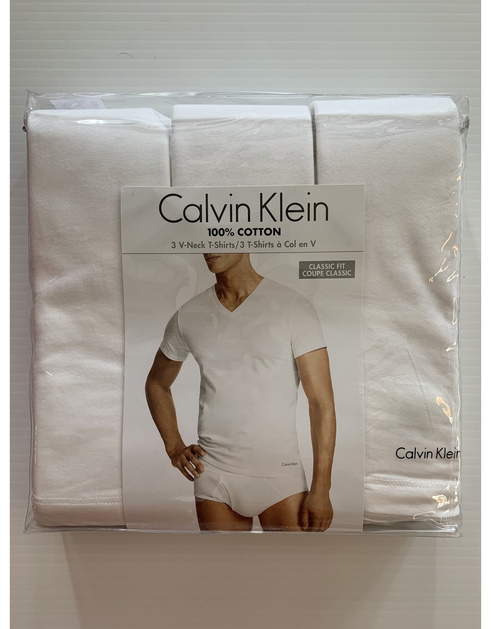Calvin Klein Men's Classic V-Neck T-Shirts 3-Pack - Sox World Plus