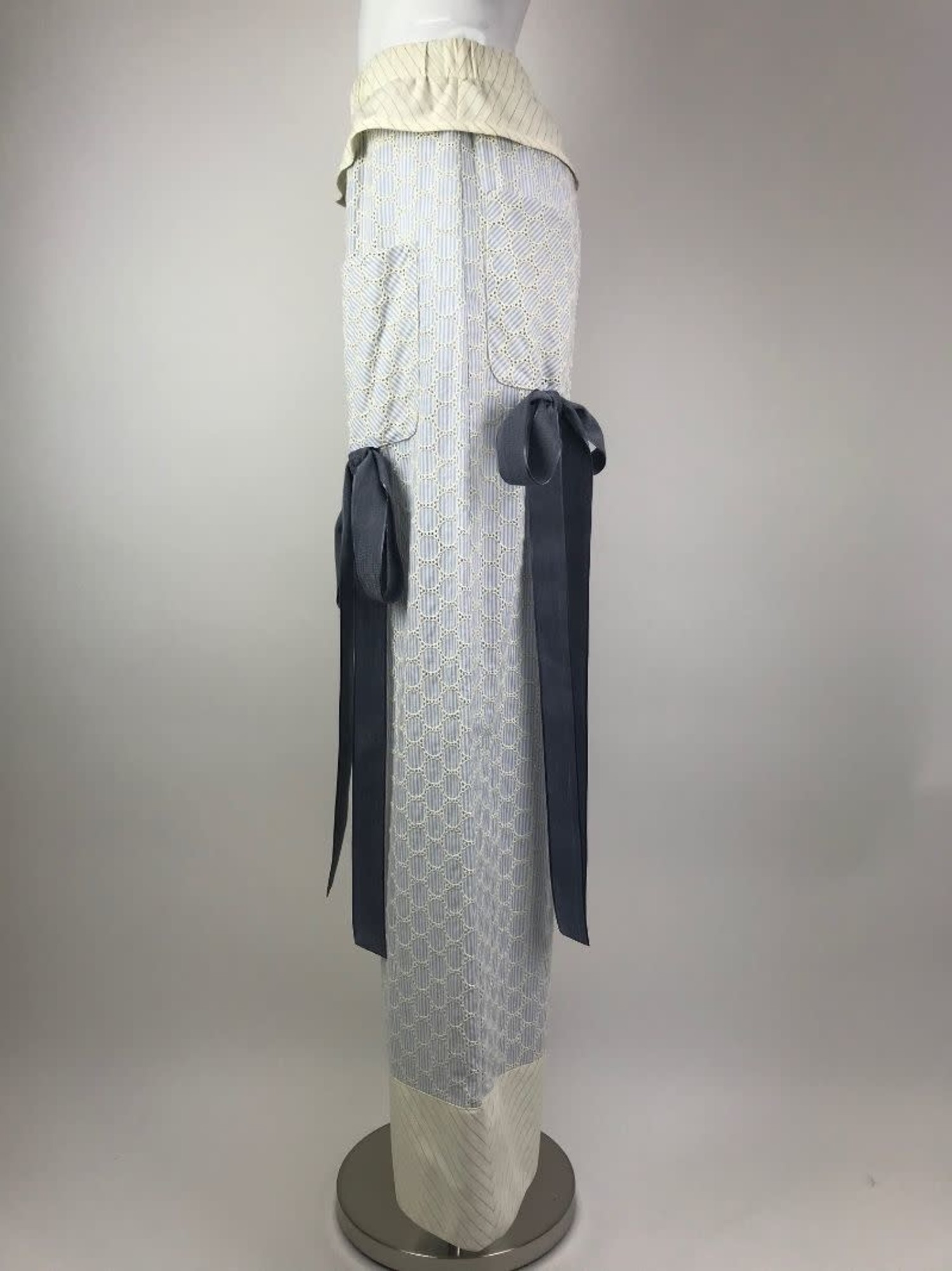 MOTOGUO Picnic in The Society Coll. - Pants Ribbon Size Small