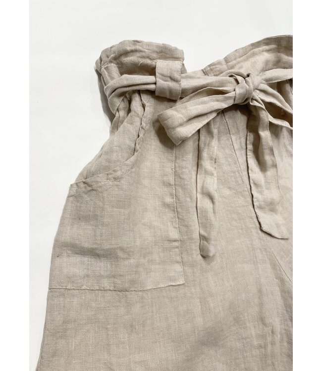 Astrid Linen Shorts w/ Belt - Chalk