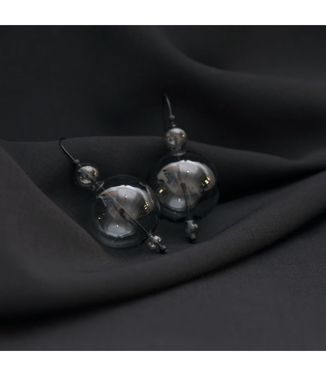 Pursuits Large Scoop Earrings - Grey